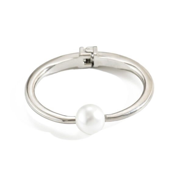 Luxe 14K Gold-Plated Pearl Bangle Bracelet -  Radiant And Timeless Elegance - Image 8